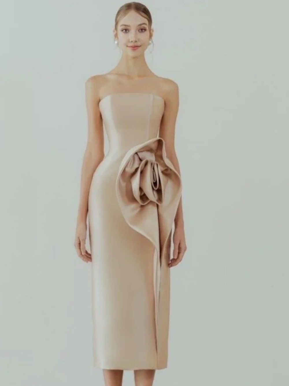 Hacchic Couture -  Rose-Detail Midi Dress in champagne / gold